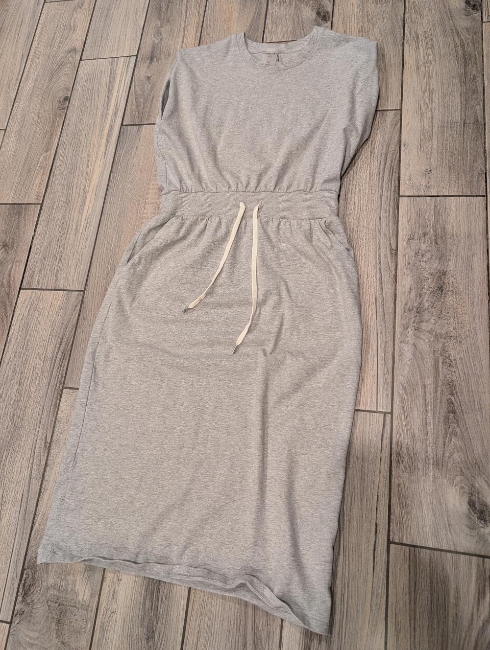 Casual Grey Drawstring-Waist Midi Dress